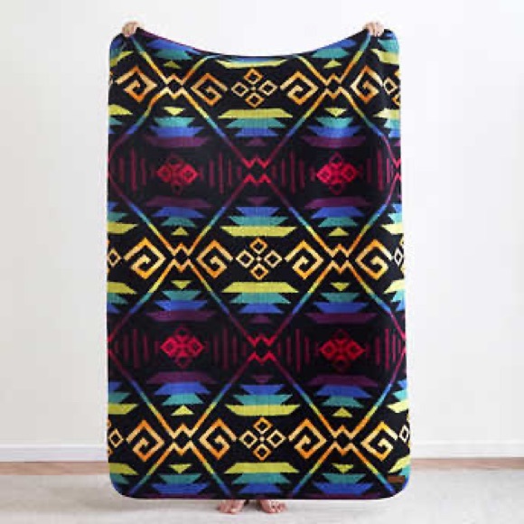 Pendleton Sherpa Fleece Throw - Picture 2 of 3